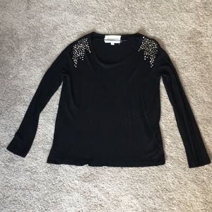 Vince Camuto black long sleeve tee.